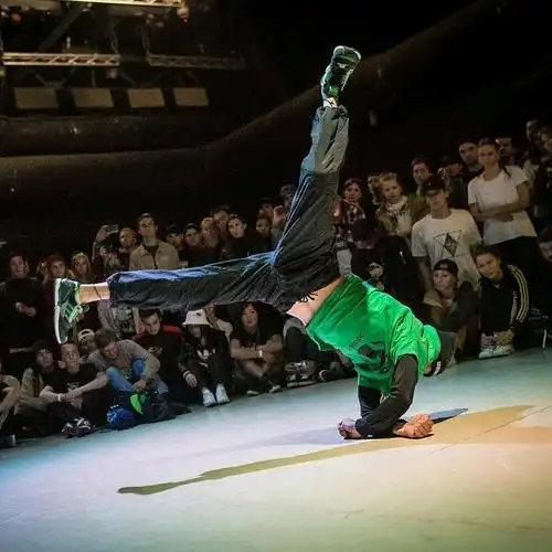 第7期‖超高清breaking街舞壁纸 - 哔哩哔哩