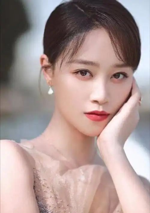 感觉蓝盈莹没什么好的资源了.