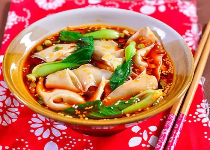 p>红油抄手是四川和重庆的地方 a target="_blank" href="/item/特色