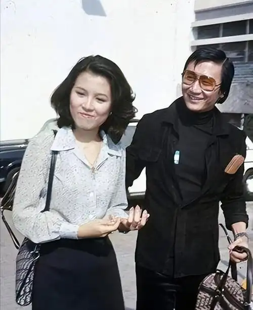 27年后再看谢贤才明白狄波拉和他离婚是多么正确