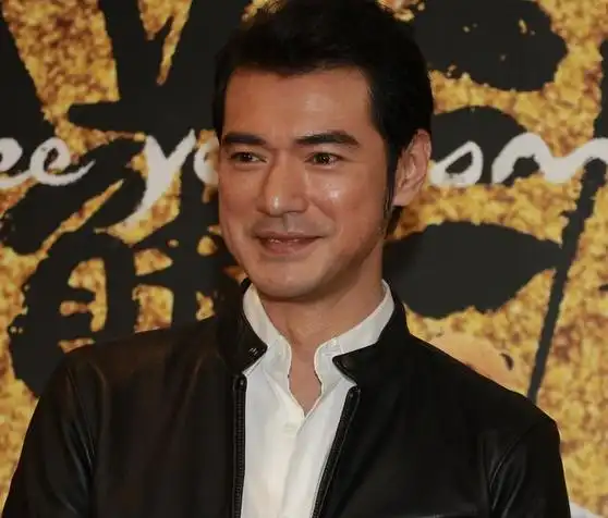 金城武现身《摆渡人》发布会,被吐槽越来越像雄霸