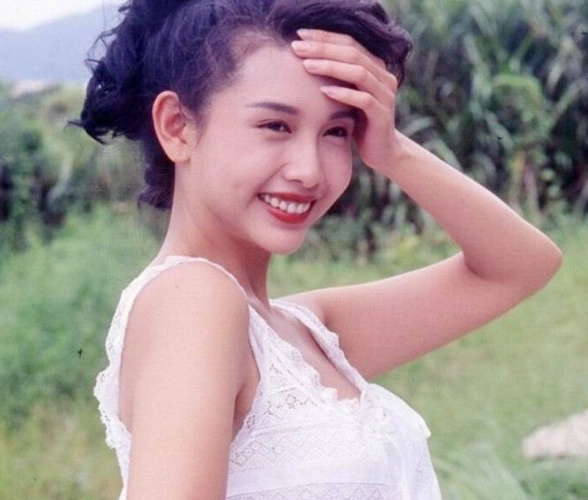女神邱淑贞的这些罕见照片你见过几张__凤凰网