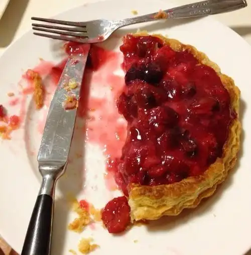 草莓酱michelle做的香甜樱桃派