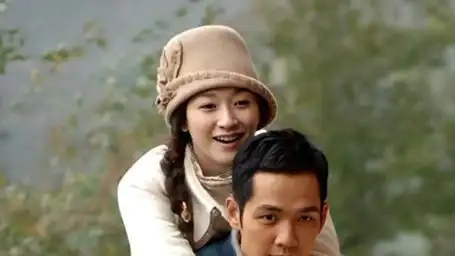 男星为啥不爱跟李小冉拍吻戏?一张高清照传出,才知钟汉良没说谎