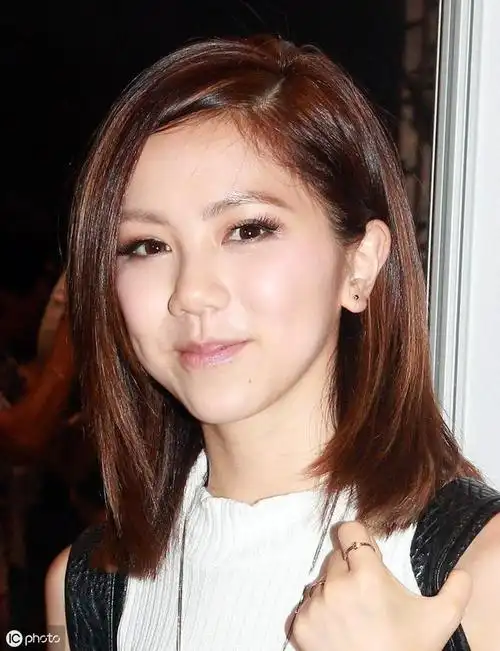 金鱼嘴惊艳众人的邓紫棋人美歌更美