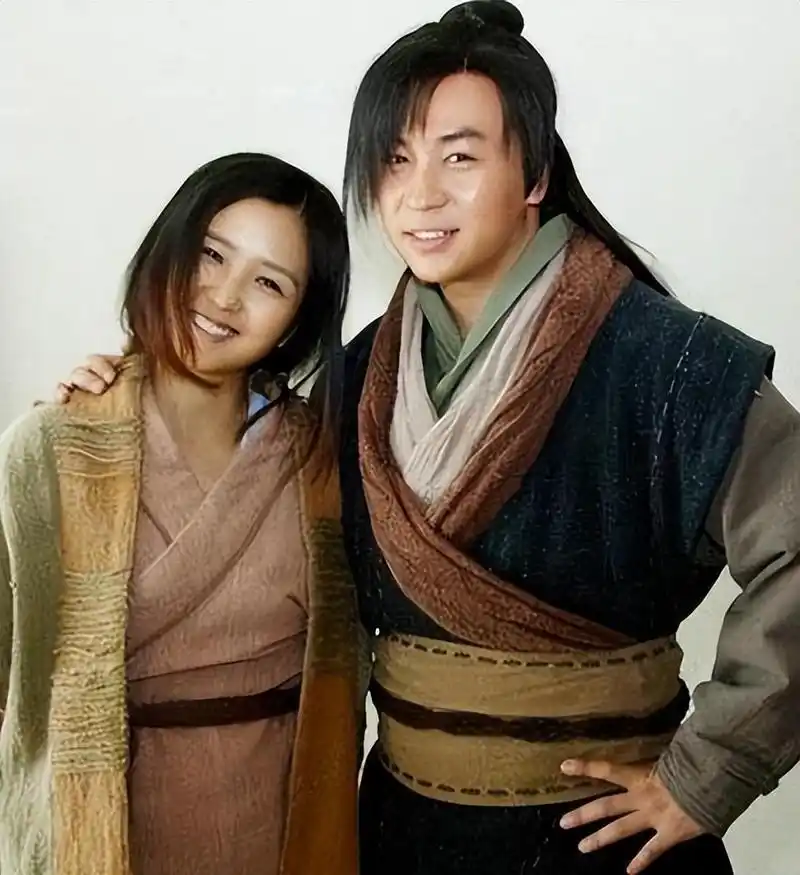 有一种差别叫释小龙何洁分手,多年后,一个身家过亿一个捉襟见肘