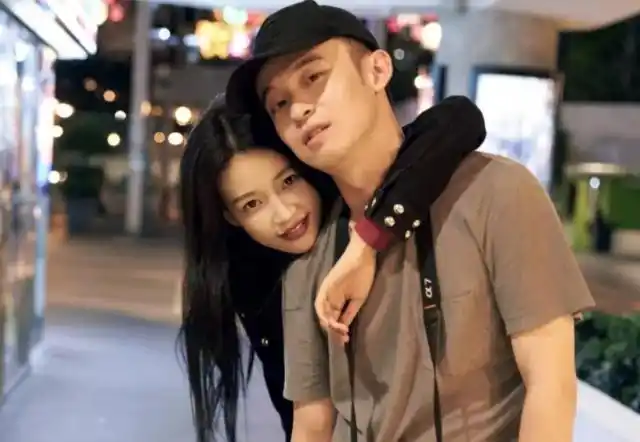 离婚早有征兆!孙怡曾被嘲靠子上位,宠妻董子健5年却不办婚礼