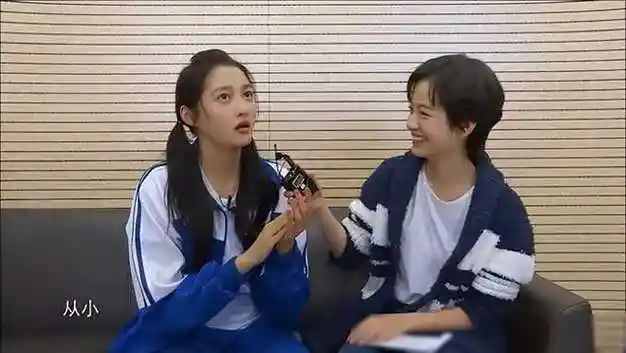 同为"京圈公主",关晓彤成一线,李庚希却被嘲资源咖.