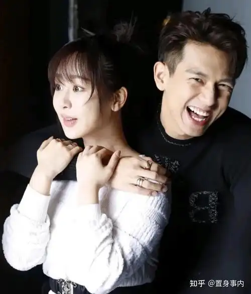 杨紫和李现"成了",这"瓜"保熟吗?网友抛出10个高甜细节 - 知乎