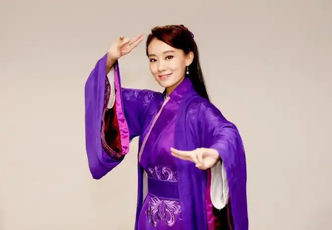 曝张小斐将出演流潋紫德妃传男主角是你想不到的顶级戏骨