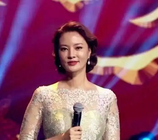 7位哈尔滨籍央视主持马凡舒张舒越破纪录敬一丹火了很多年