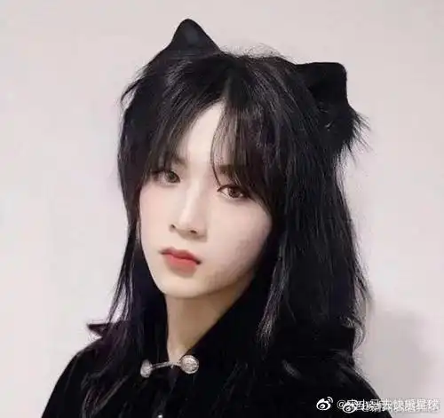 你们要的刘耀文女装