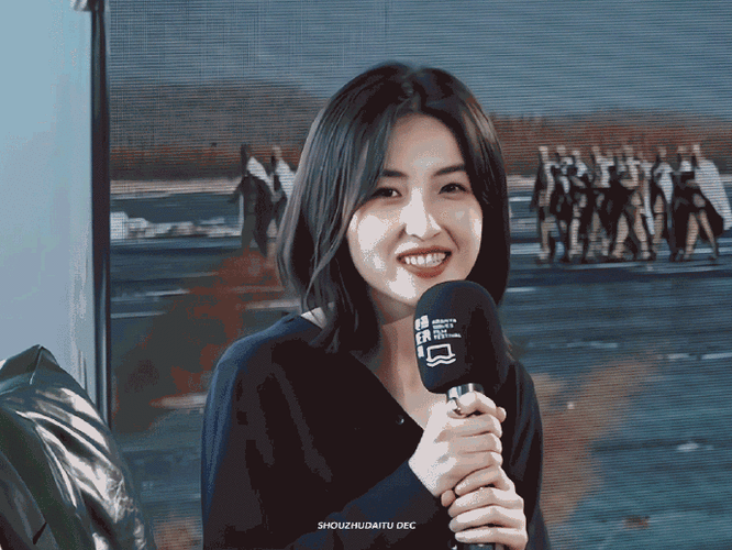 张子枫超话|#张子枫电影志愿军雄兵出击#清澈又热烈 是李晓亦是你@张