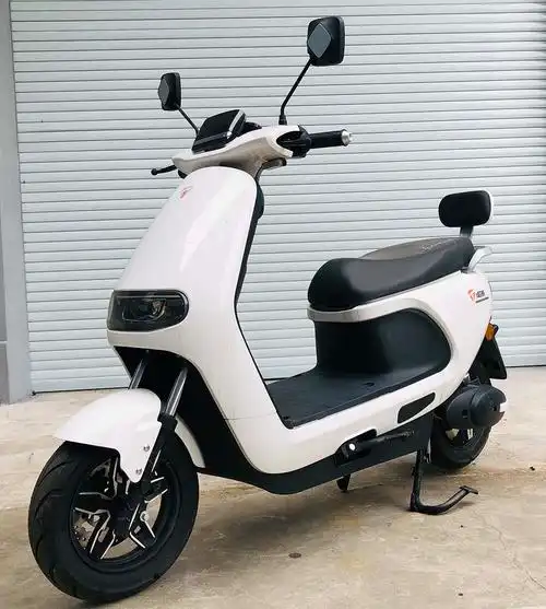 cw1200dt11臻金超威牌纯电动前盘式后盘式电动两轮摩托车