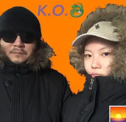 表情都很酷啊!窦靖童罕见晒与窦唯合影