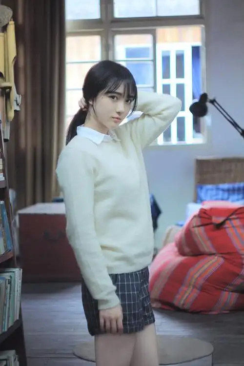 p data-id="gntwk8y7oy">赵嘉敏,1998年7月22日出生于广东省深圳市