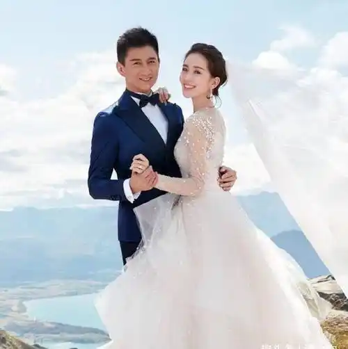 娱乐圈6大女明星婚纱照,刘诗诗甜蜜,baby复古,最后一个最特别_刘恺威