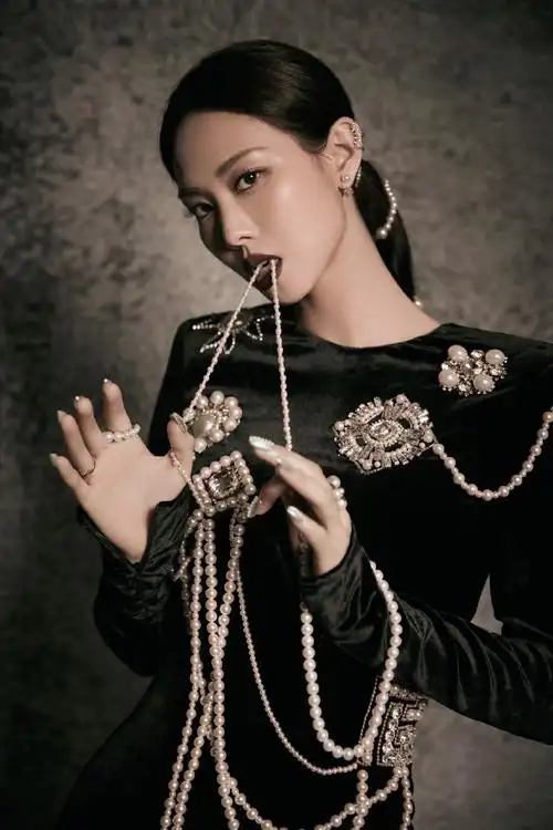 王霏霏了不起舞社