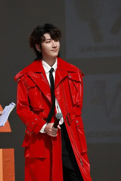 一条plog告别2023##王广允 ##湖南卫视跨年晚会##芒果跨年热烈市集