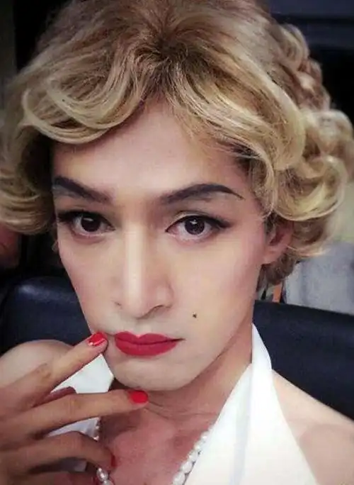 先锋报道-热门专栏-男明星们的女装大合集,千玺惊艳沈腾搞笑,邓超狂野