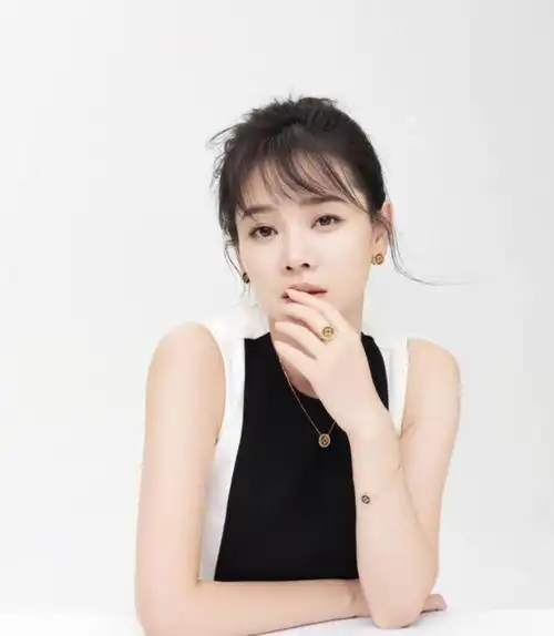 张嘉益的御用老婆,多次合作没能带火,"父亲"张国立一次就捧红|王维维