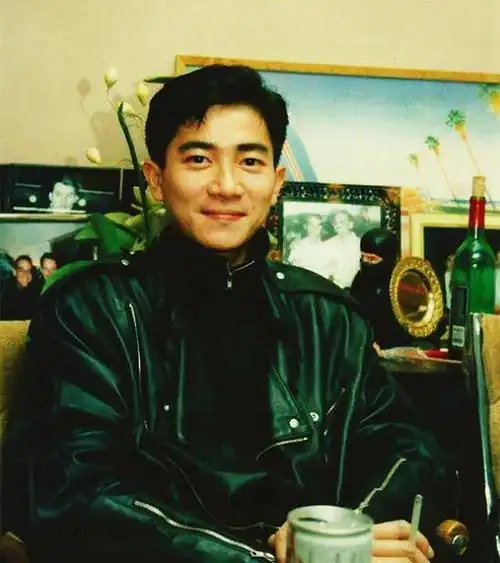 原创陈百强偏偏喜欢你却是来不及的遗憾