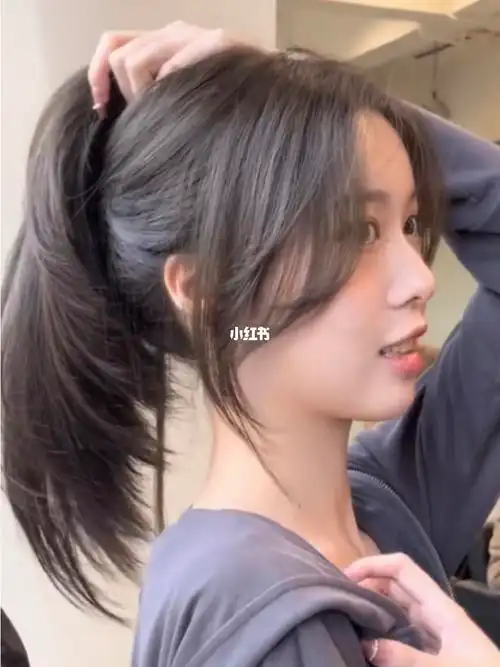 夏天扎起来也好看的侧颜八字刘海