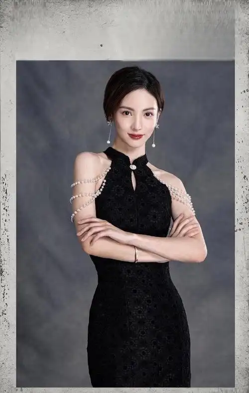 换角"叶灵儿"金晨:肤白貌美,身材丰腴傲人,眼神勾魂有