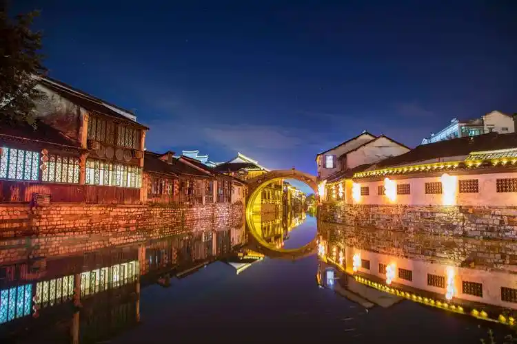从千万都市到4万人口的小城,高晓松向往的江南古镇,长什么样?_浔溪_首