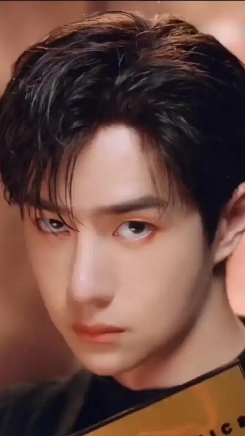 王一博#一博的眼神杀厉不厉害?有没有电到你?