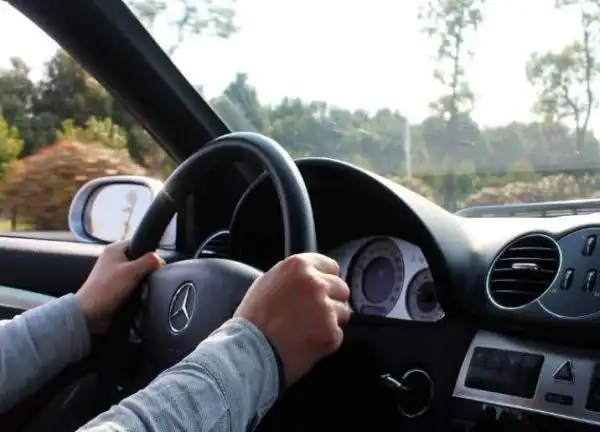 为什么车主开车越久越害怕,都不敢开快车了?