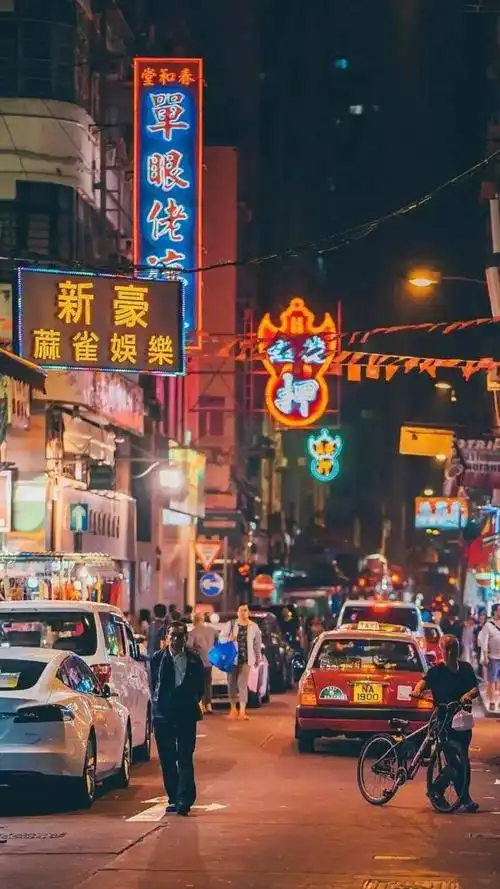 不燃怎young懿飞萌宠港风复古派对