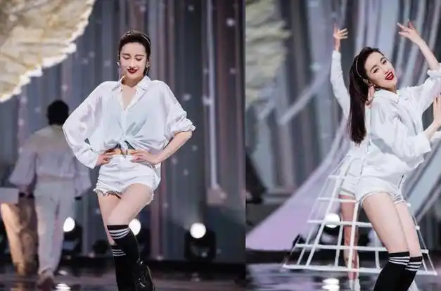 吕一活出了30多岁女人该有的样子穿白裙优雅温柔直角肩太抢眼