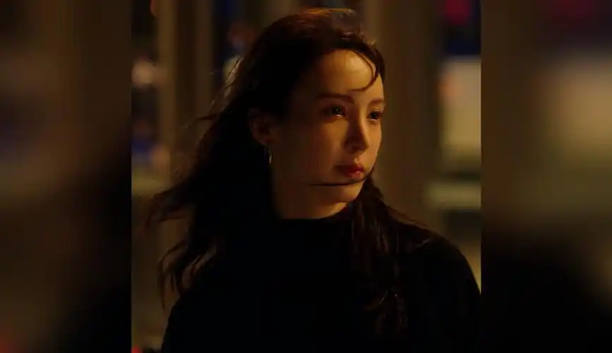 2024首播时间:20240305语言/字幕:汉语导演:冯小刚主演:蓝盈莹金晨