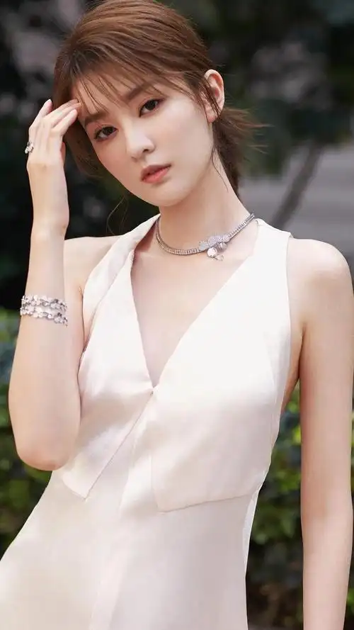 脸与身高不配的6位女星看脸1米5看腿1米7长相太压个子了