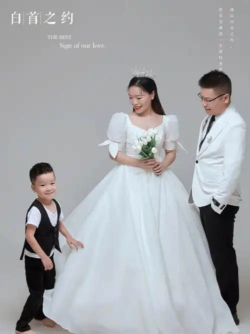 甜蜜温馨一家三口的婚纱照丨韩城摄影客片