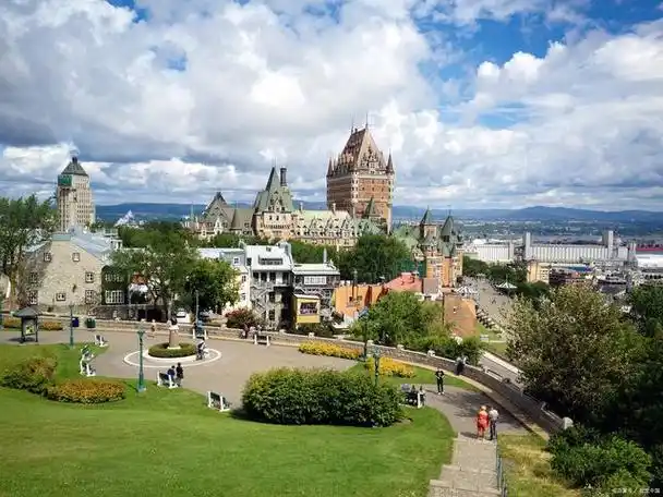 「加拿大旅游特色景点介绍」:你不知道的枫叶之国的惊艳之美!