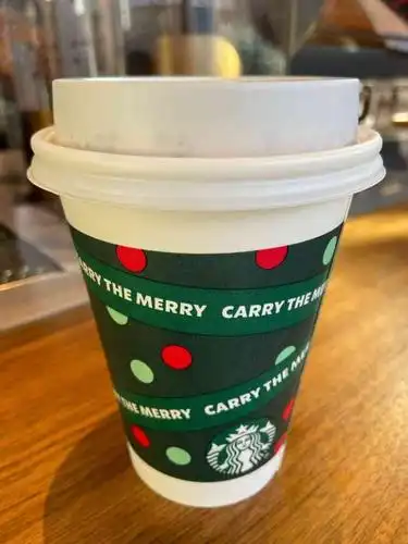 星巴克臻选(沈阳铁西广场店)-"星巴克万象汇店现已升级为高端店.