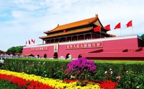 唱响爱国歌曲 礼赞盛世中国----立新小学庆国庆歌咏比赛掠影