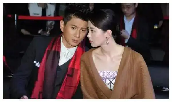 与现任妻子5年还是没生,原因太令人心疼了|吴奇隆|马雅舒|妻子_新浪