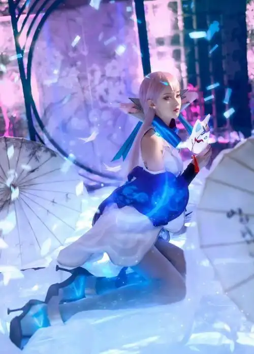 王者荣耀貂蝉皮肤猫影幻舞真人cos小姐姐太美