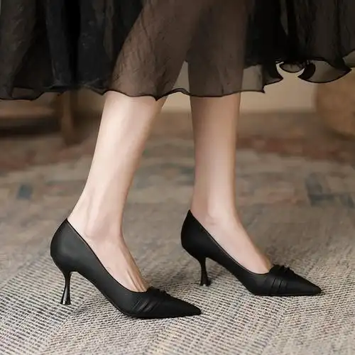 小时尚女2023春秋浅口褶皱单鞋众设计感鞋mapleye尖头细跟高跟鞋