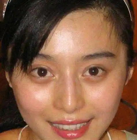 娱乐圈女明星素颜照是什么样子?你比较喜欢哪个呢?