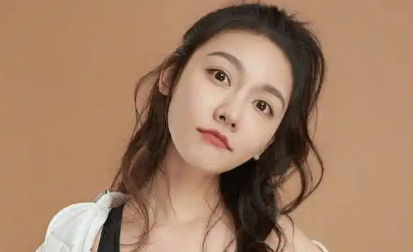 不挑角色的孙骁骁对自己相当自信即使坏人角色也能获得好评