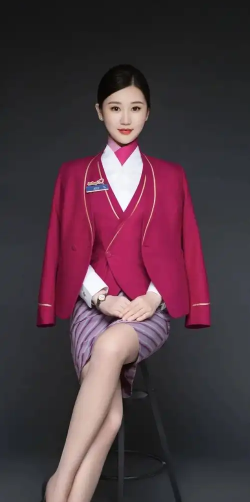 魅力乘风飞扬秀色空姐