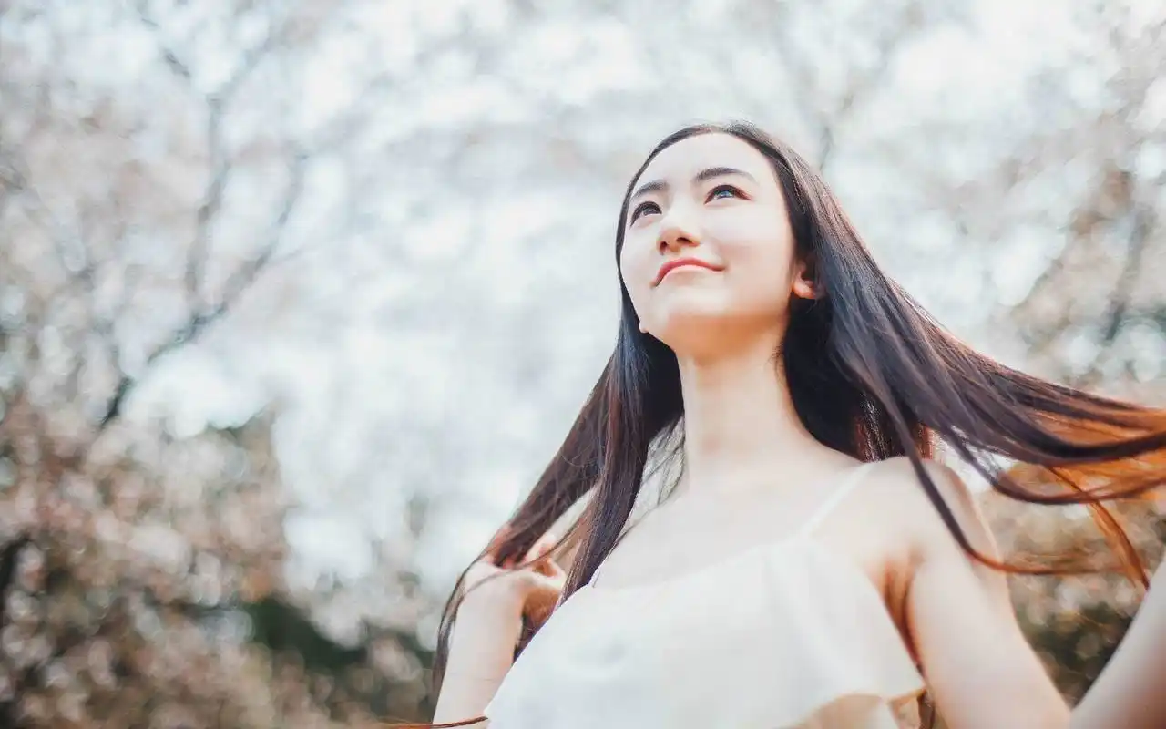 文艺美女清纯写真电脑桌面壁纸下载3