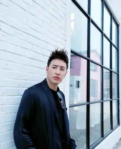 潘玮柏被曝将结婚:不论怎样都支持他,欣赏一波潘帅帅照