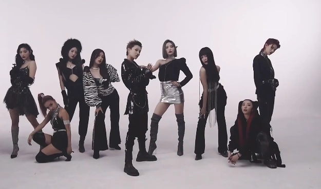 陆柯燃家人去世the9女团仅有4人留言安慰其余4人没有反应