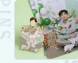 王源周边forever 21生日纪念金属徽章tfboys同款应援胸针饰品勋章