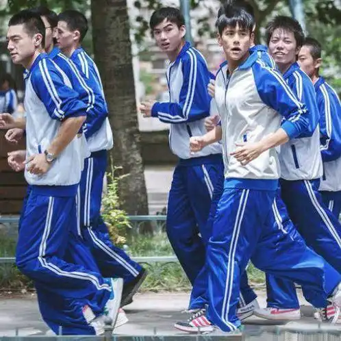 记忆中的90年代校服